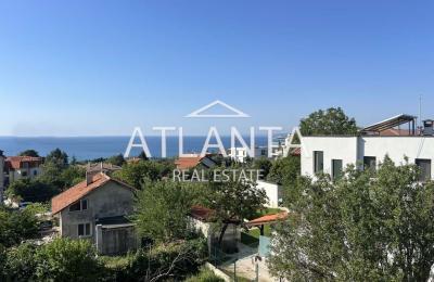 House in Dolna Traka area