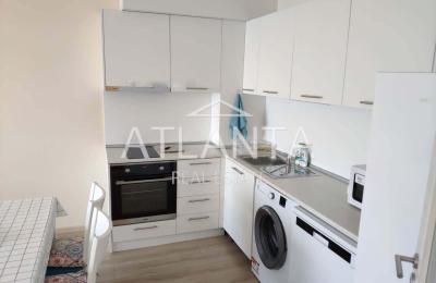 Сдается двухкомнатный апартамент в районе Аспарухово, город Варна,  Varna South Bay