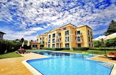 GREAT OFFER – THREE-ROOM BRICK APARTMENT 100m2 WITH SEA VIEW!