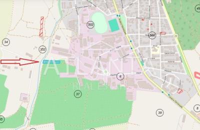 ПАРЦЕЛ В ГР. АКСАКОВО, РАВЕН ТЕРЕН (3.3 дка)